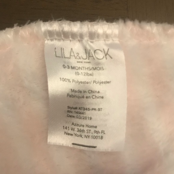 Lila & Jack Sleep Swaddle - Picture 2 of 3